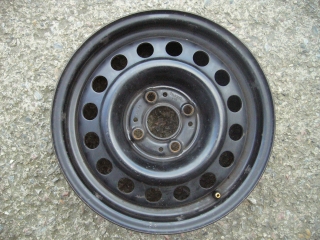 plechový disk BMW 14