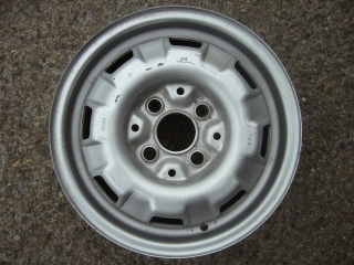 plechový disk Volkswagen 13
