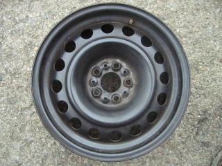 plechový disk Peugeot 15