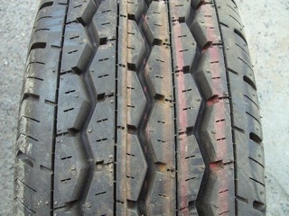 215/80/14C 112/110N Bridgestone RD-613 Steel, letní