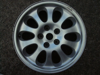 alu kola Peugeot 16