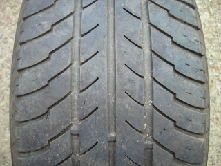 205/50/15 86V Kléber DR-503V, použitý letní kus