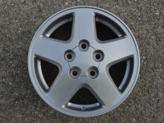 alu kola Toyota 15