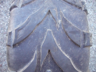 22x10-10 44F Far East, použitý pár