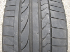 225/35/19 88Y a 255/30/19 91Y Bridgestone Potenza RE050A RFT-RSC, použitá letní poměrná sada