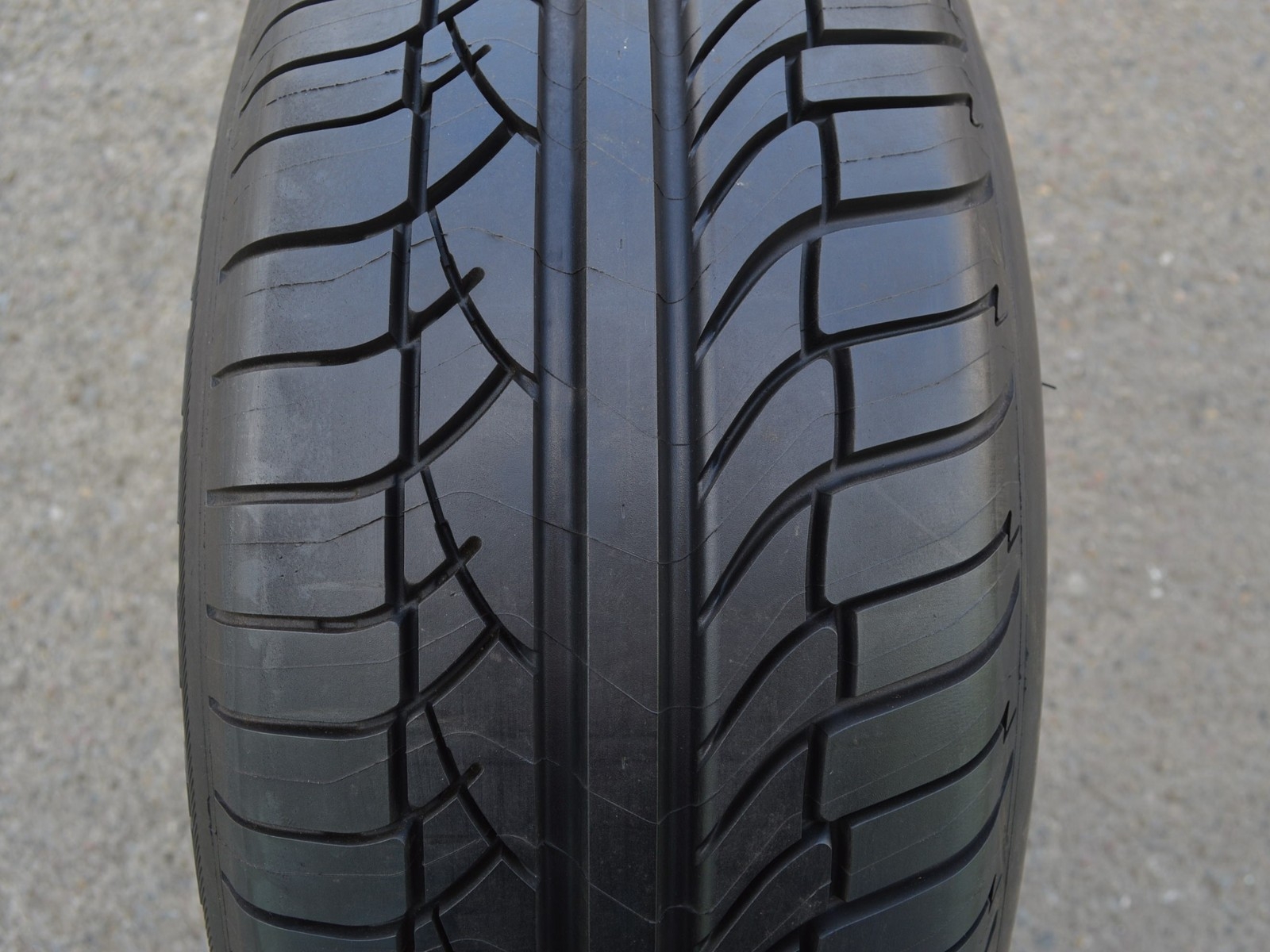 235/65/17 108V XL Michelin 4x4 Diamaris, letní