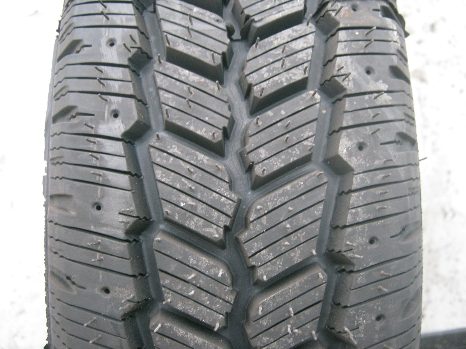 165/70/14C 89/87Q Michelin Agilis 61 Snow-Ice, zimní