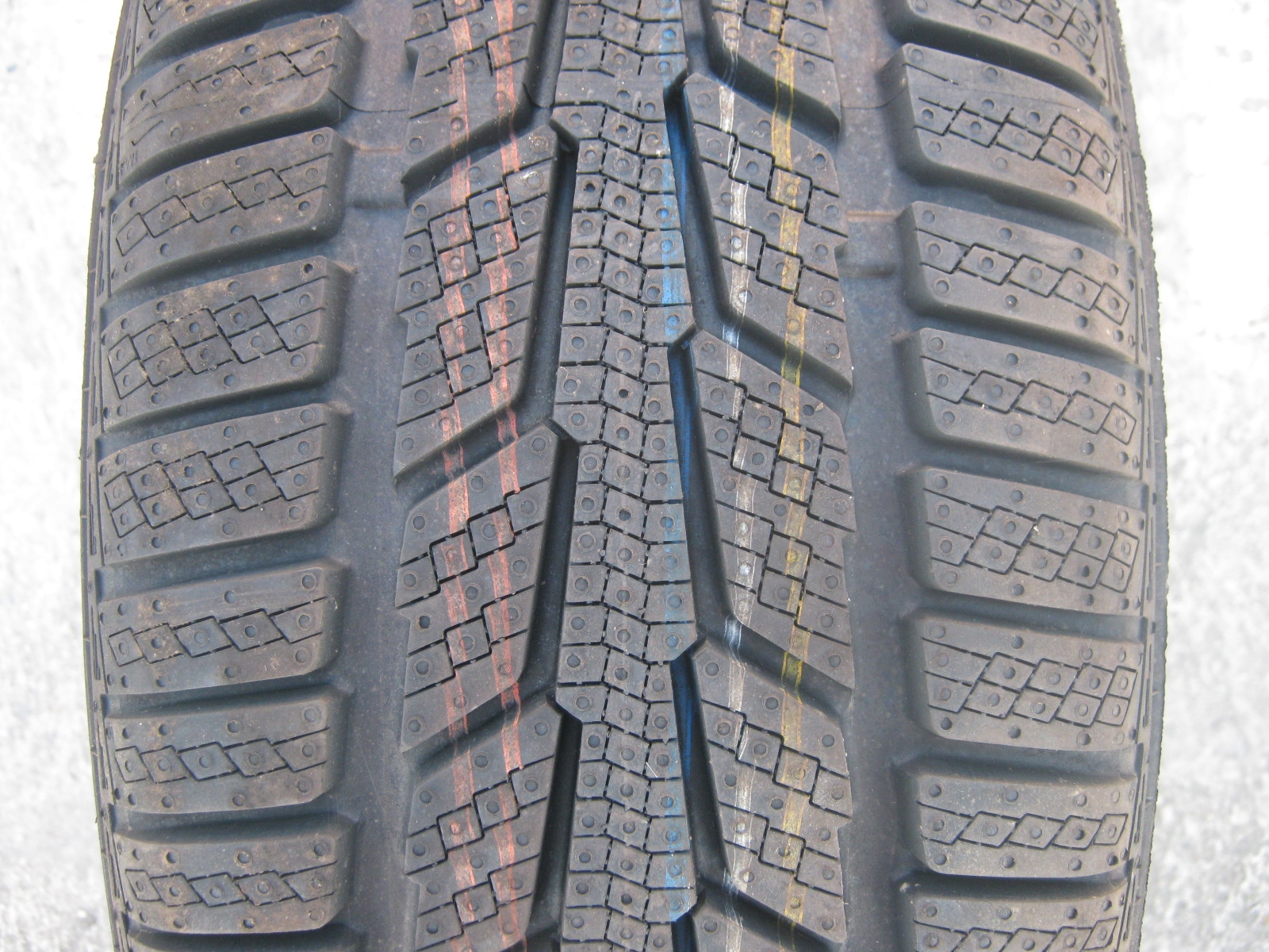 205/50/15 86H Semperit Speed-Grip, zimní