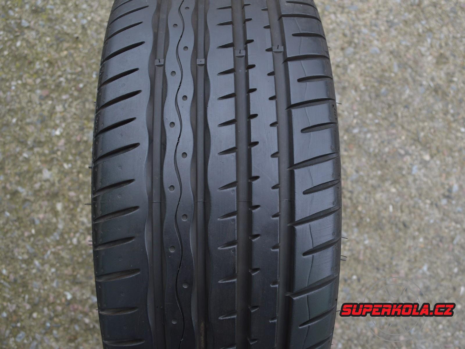 225/35/18 87Y XL Hankook Ventus S1 evo, použitá letní sada