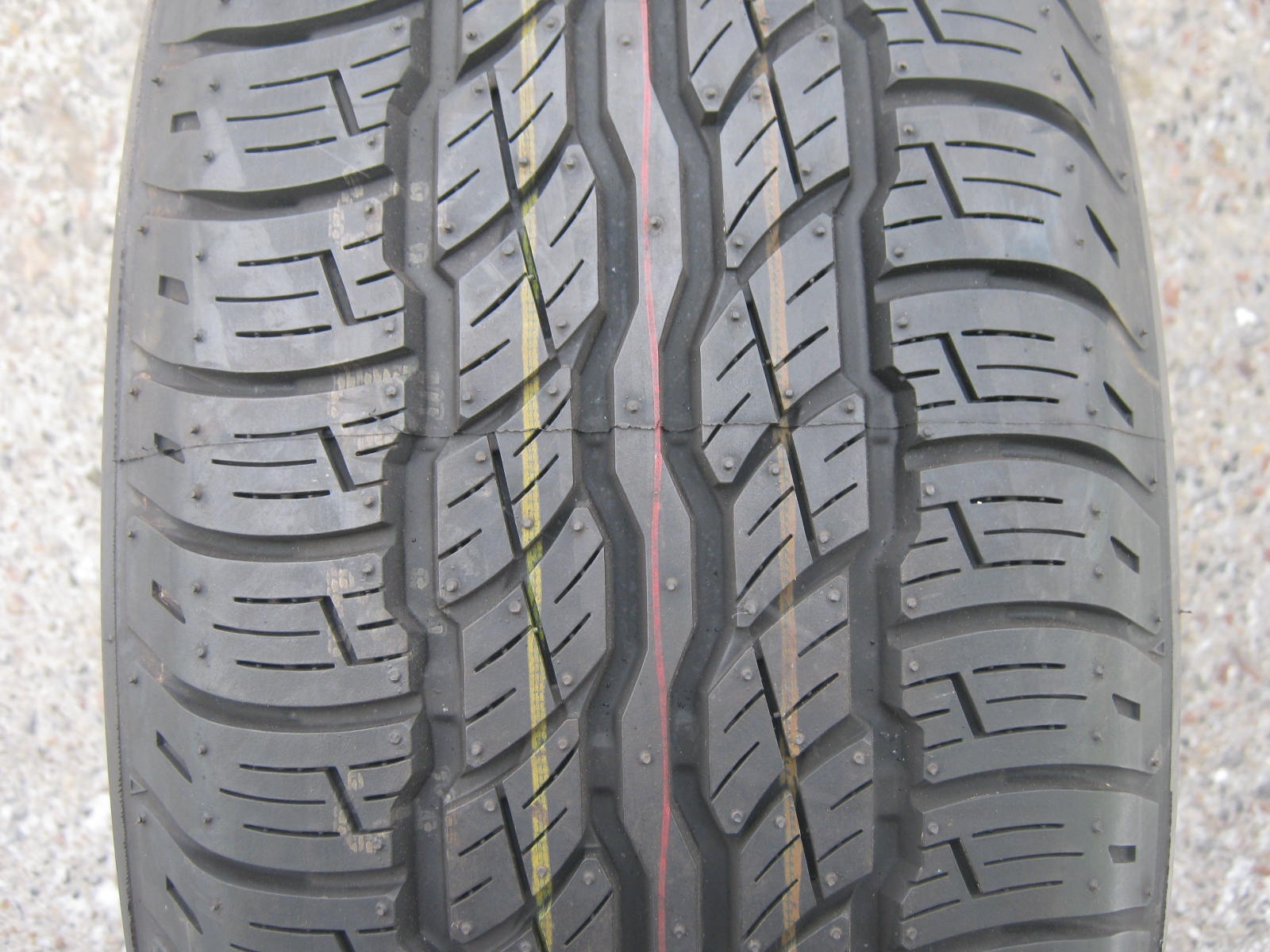 225/70/16 102S Bridgestone Dueler H/T 687 M+S, celoroční