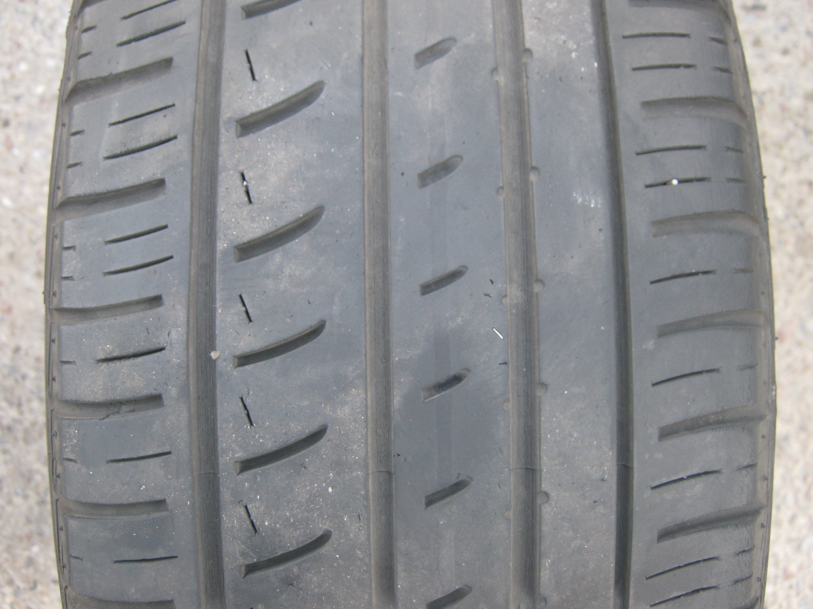 215/55/17 98W XL Pirelli P7, použitá letní sada