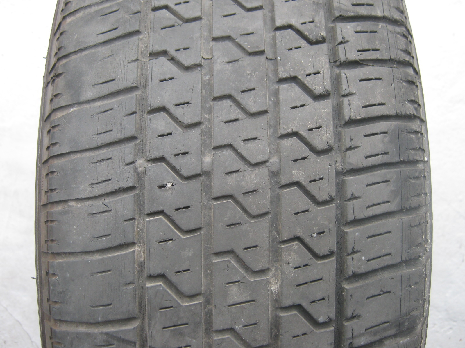 225/65/15 Pirelli P4000 E 99 W použitý, letní, pár, ID25549