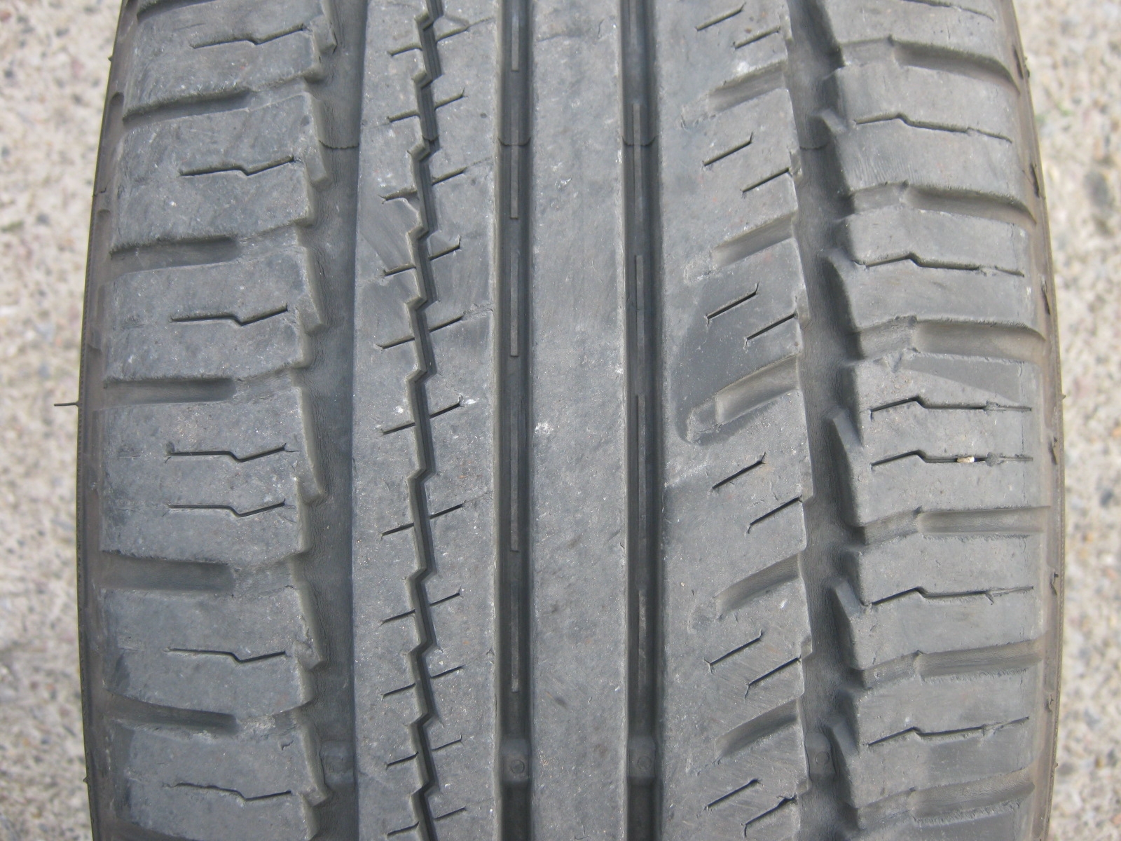 225/60/18 104H XL Nokian HT, použitý letní kus