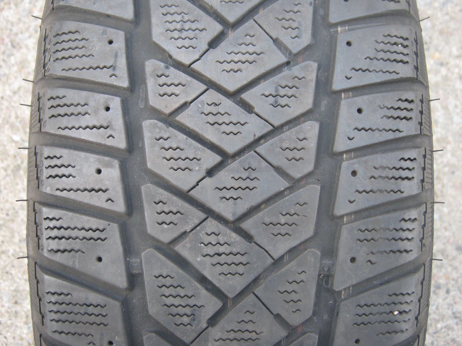 215/65/16C 106/104T Dunlop SP LT60-6, použitý zimní pár
