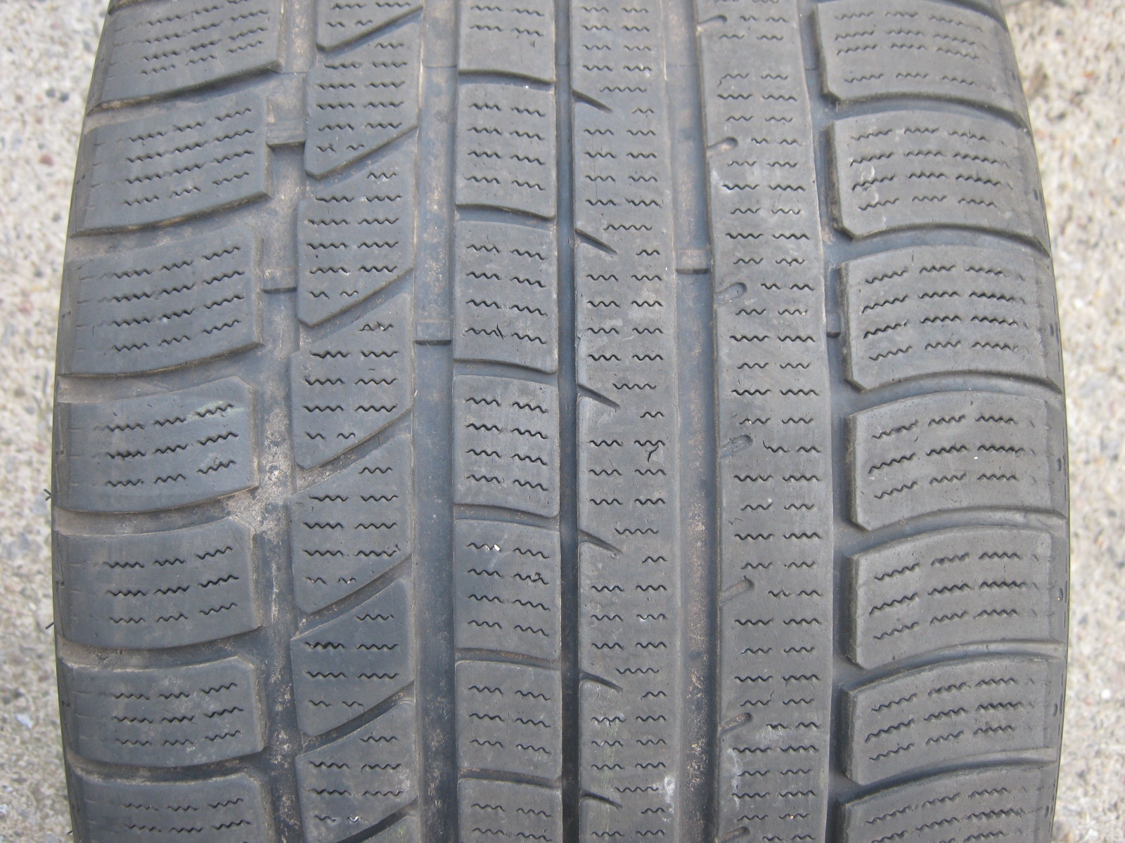 295/30/22 103W XL Hankook W300A IceBear, použitý zimní pár