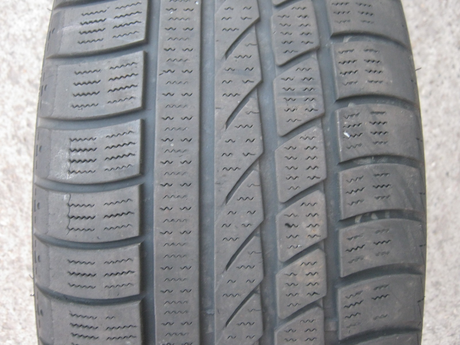 215/50/17 95H XL Hankook IceBear W300, použitý zimní pár