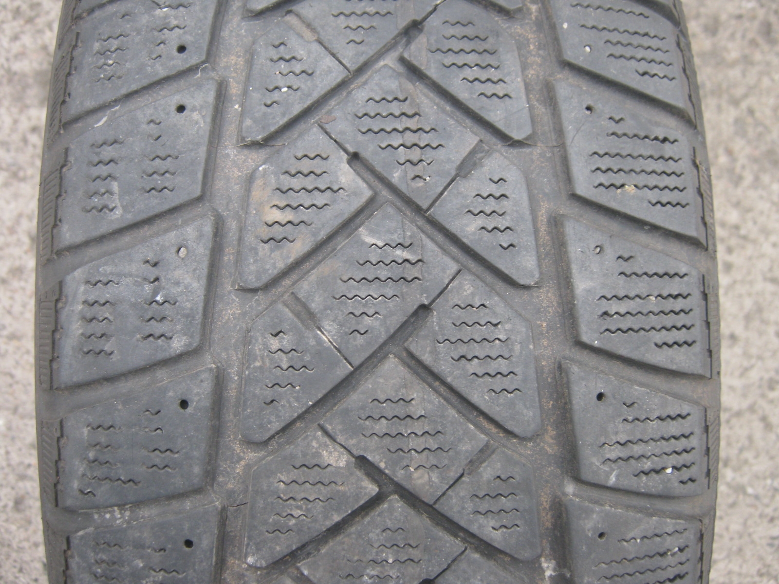 215/65/16C 106/104T Dunlop SP LT60-6, použitý zimní pár