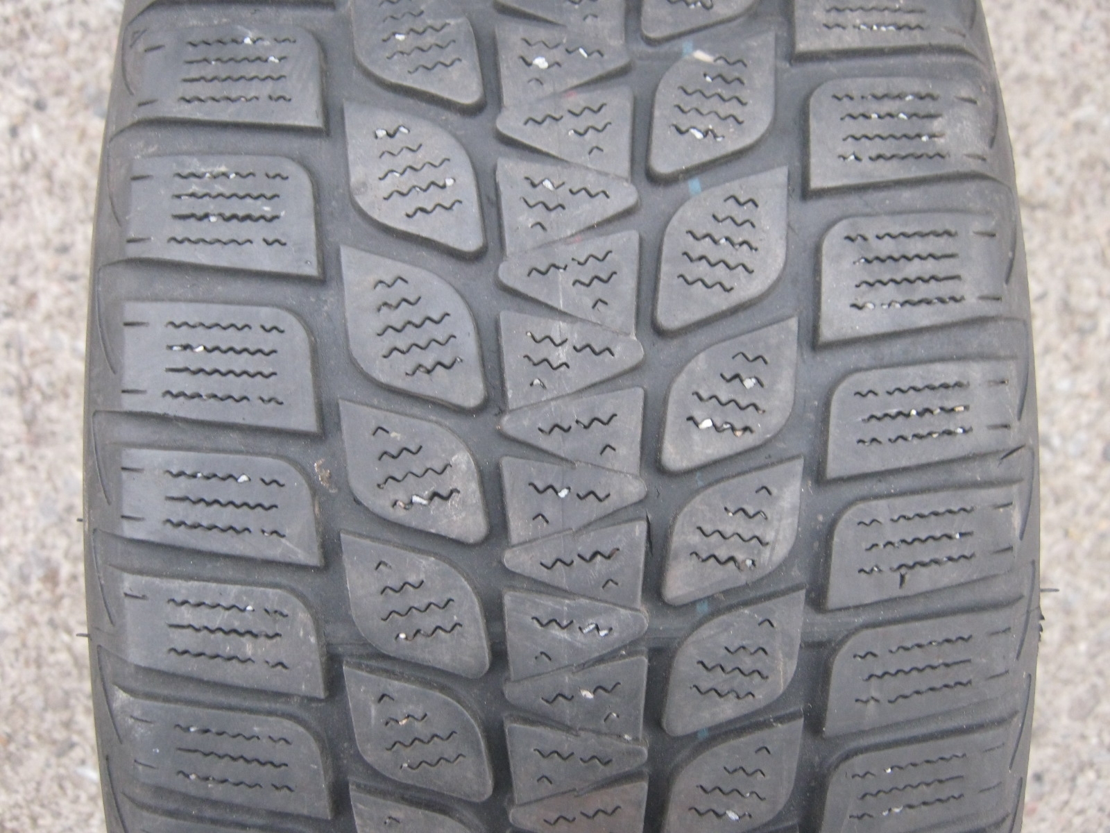 185/55/14 80T Bridgestone  Blizzak LM-20, použitý zimní pár