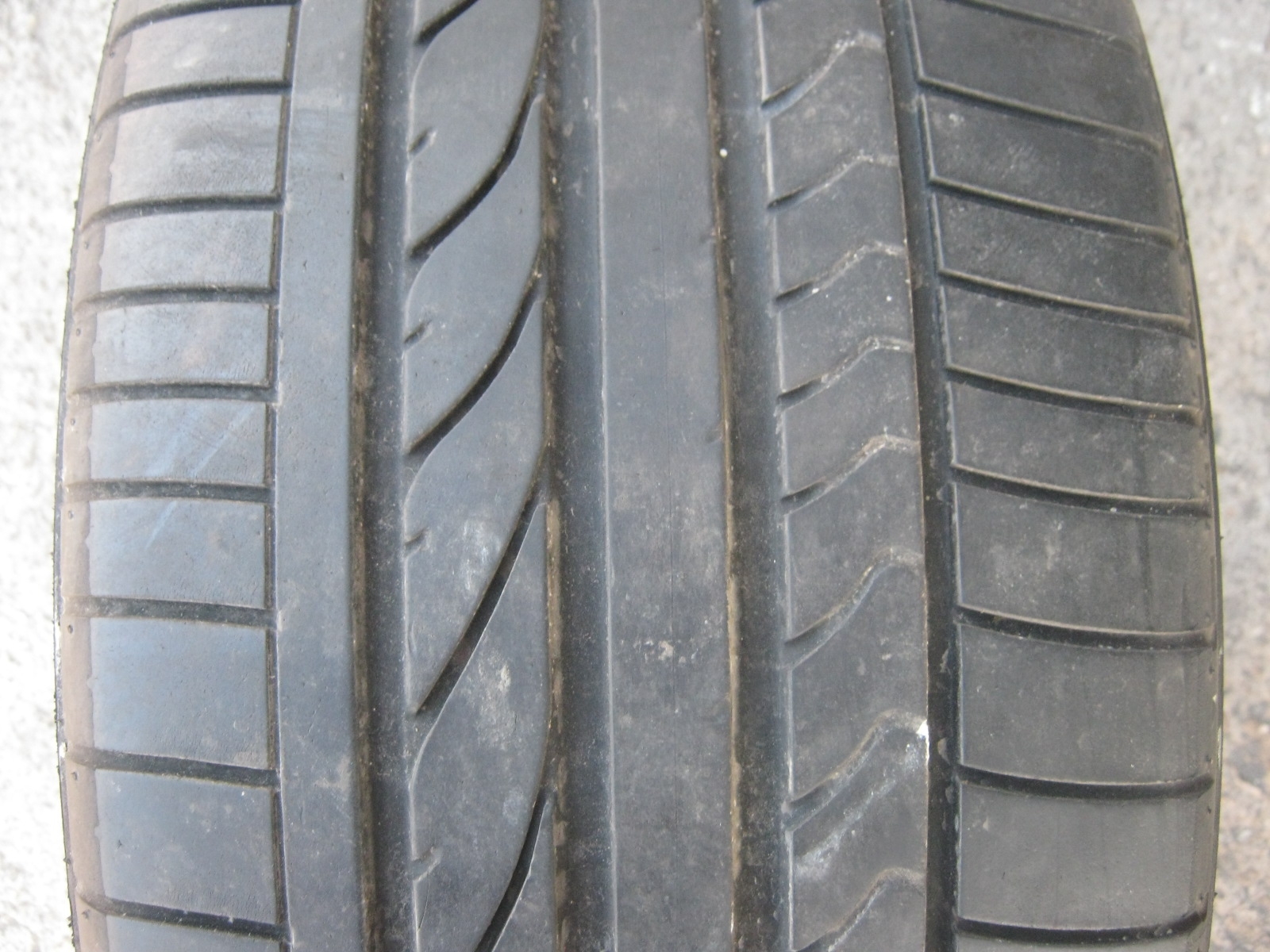 255/50/19 107W a 285/45/19 111W Bridgestone Dueler H/P Sport  RFT, použitá letní poměrná sada