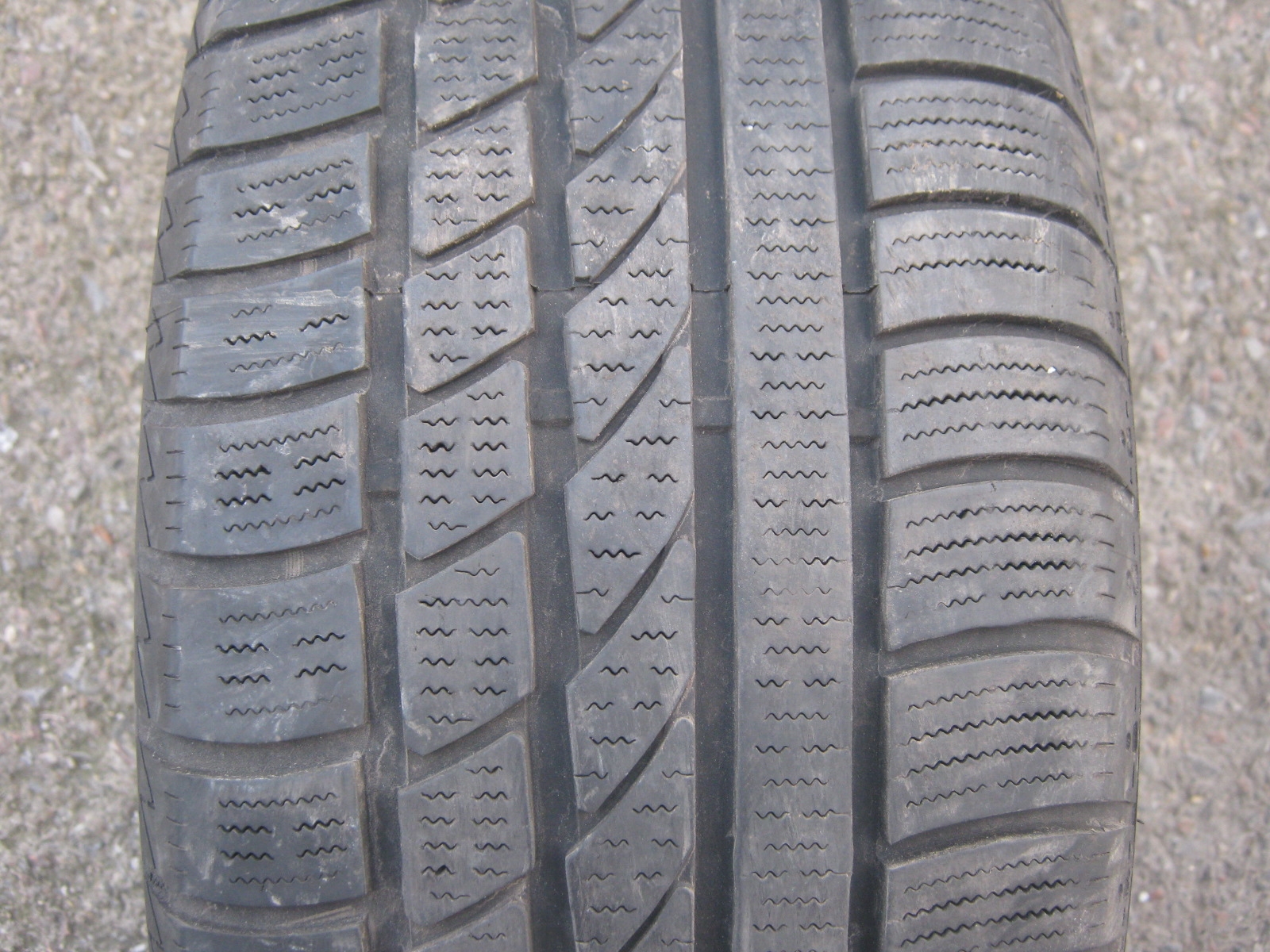 225/60/15 96H Hankook IceBear W300, použitý zimní pár