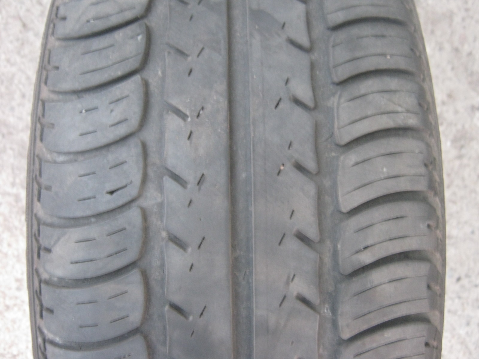 205/50/15 86V Goodyear Eagle NCT-5, použitý letní kus