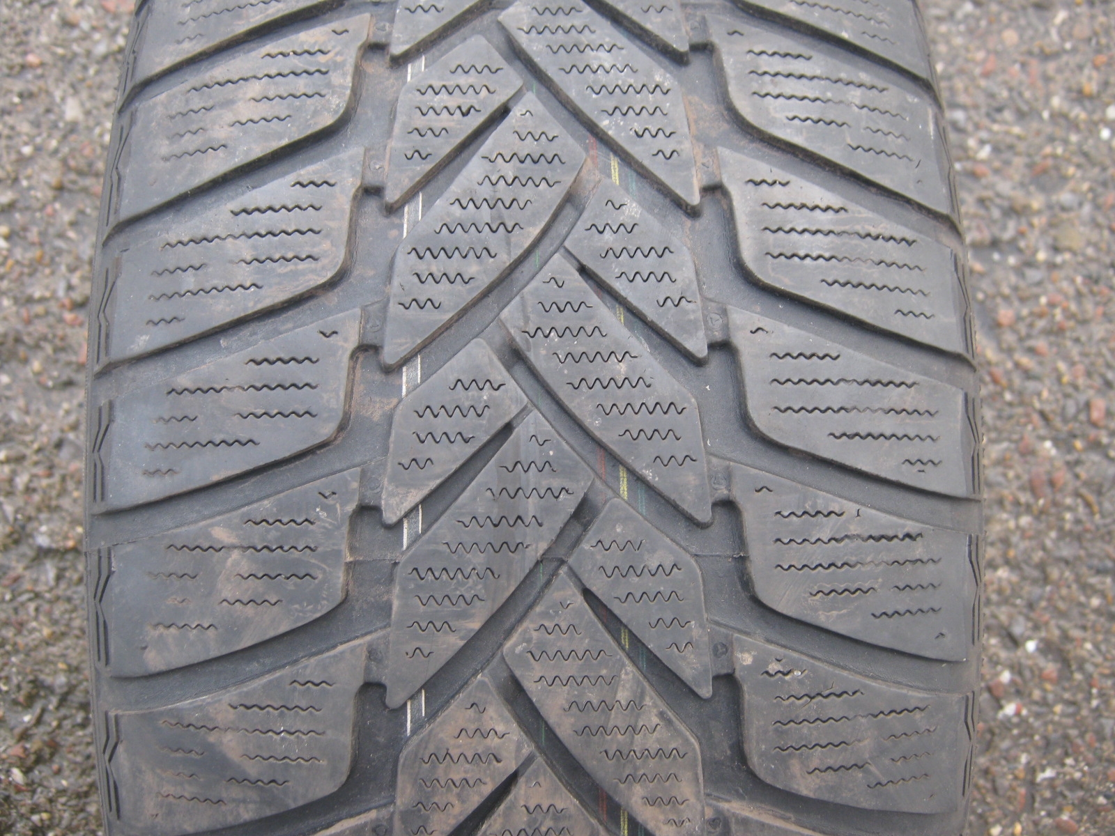 235/55/17  99H  Dunlop SP Winter Sport M3, použitý zimní pár