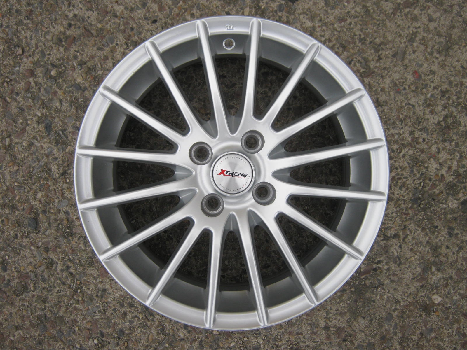 alu kola Xtreme 15