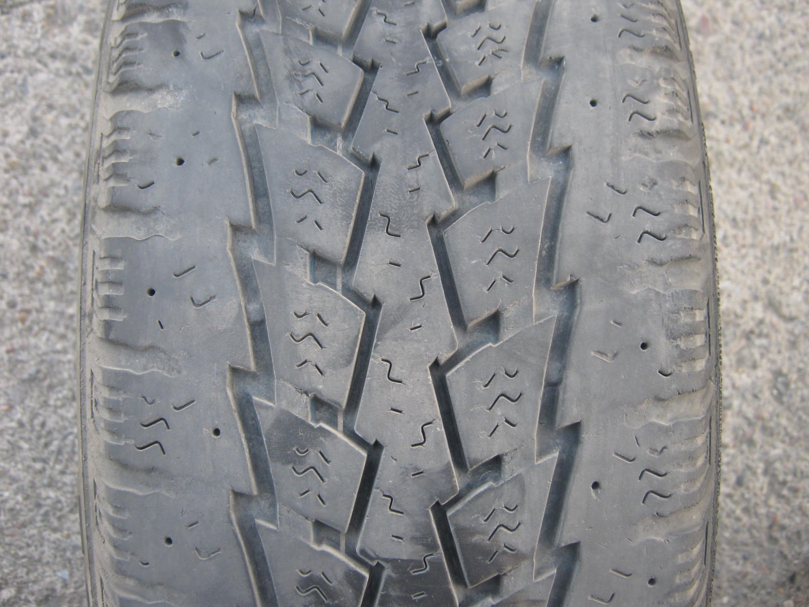 235/65/15C 115/113R Kumho PowerGrip KC11, použitá zimní sada