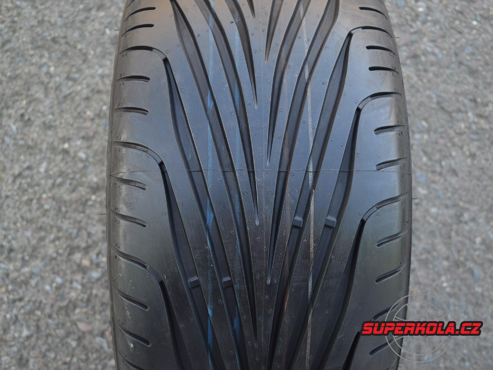 225/35/19 88Y XL Goodyear Eagle F1,  letní