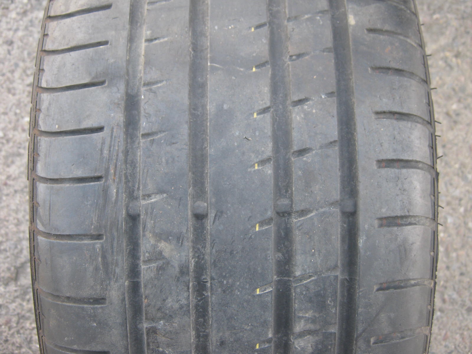 255/40/19 100Y XL Pirelli  PZero Rosso, použitá letní sada