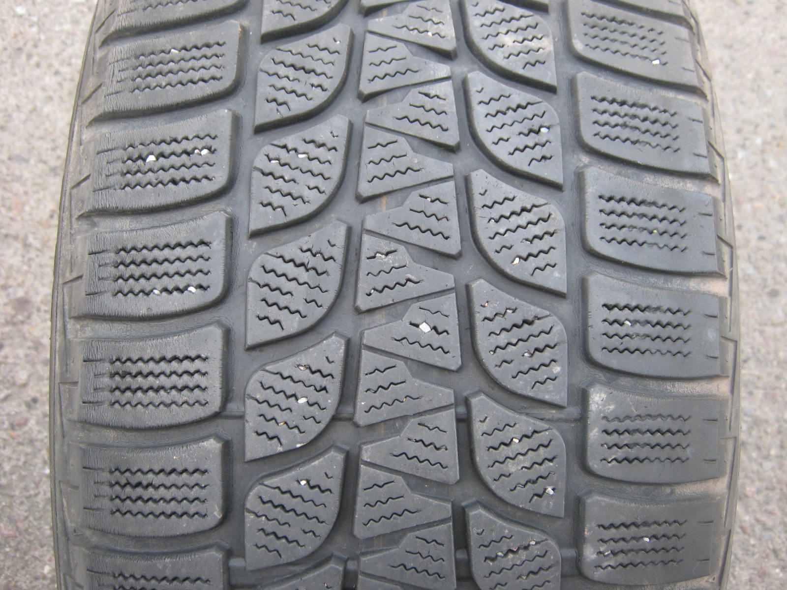 265/50/20 107V Bridgestone Blizzak LM-25 4x4, použitý zimní pár
