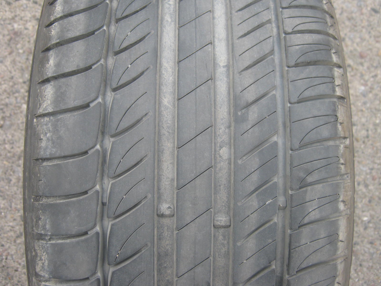 235/55/17 99W Michelin  Primacy HP, použitý letní kus
