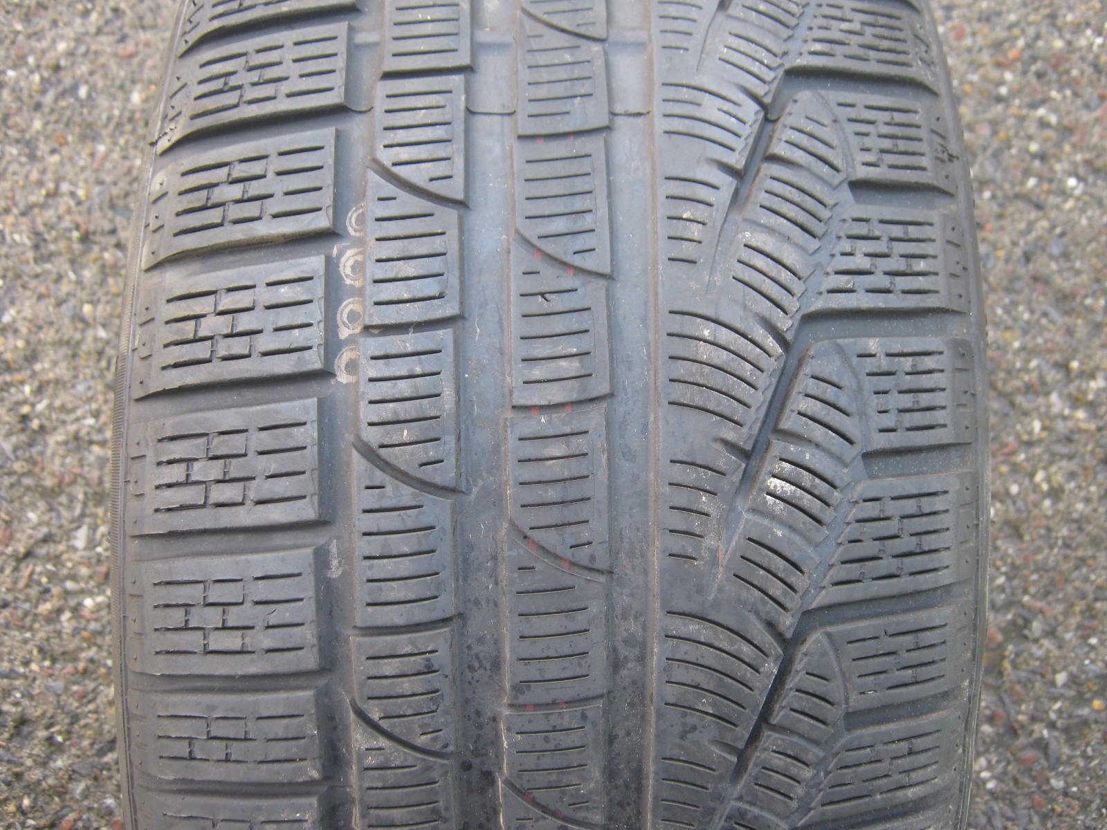 255/40/20 101V XL Pirelli Sottozero Winter 240 serie II, použitý  zimní  pár