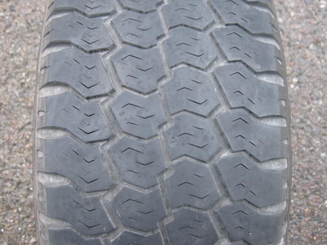 215/60/17C 109/107T Goodyear Cargo Vector, použitá celoroční sada