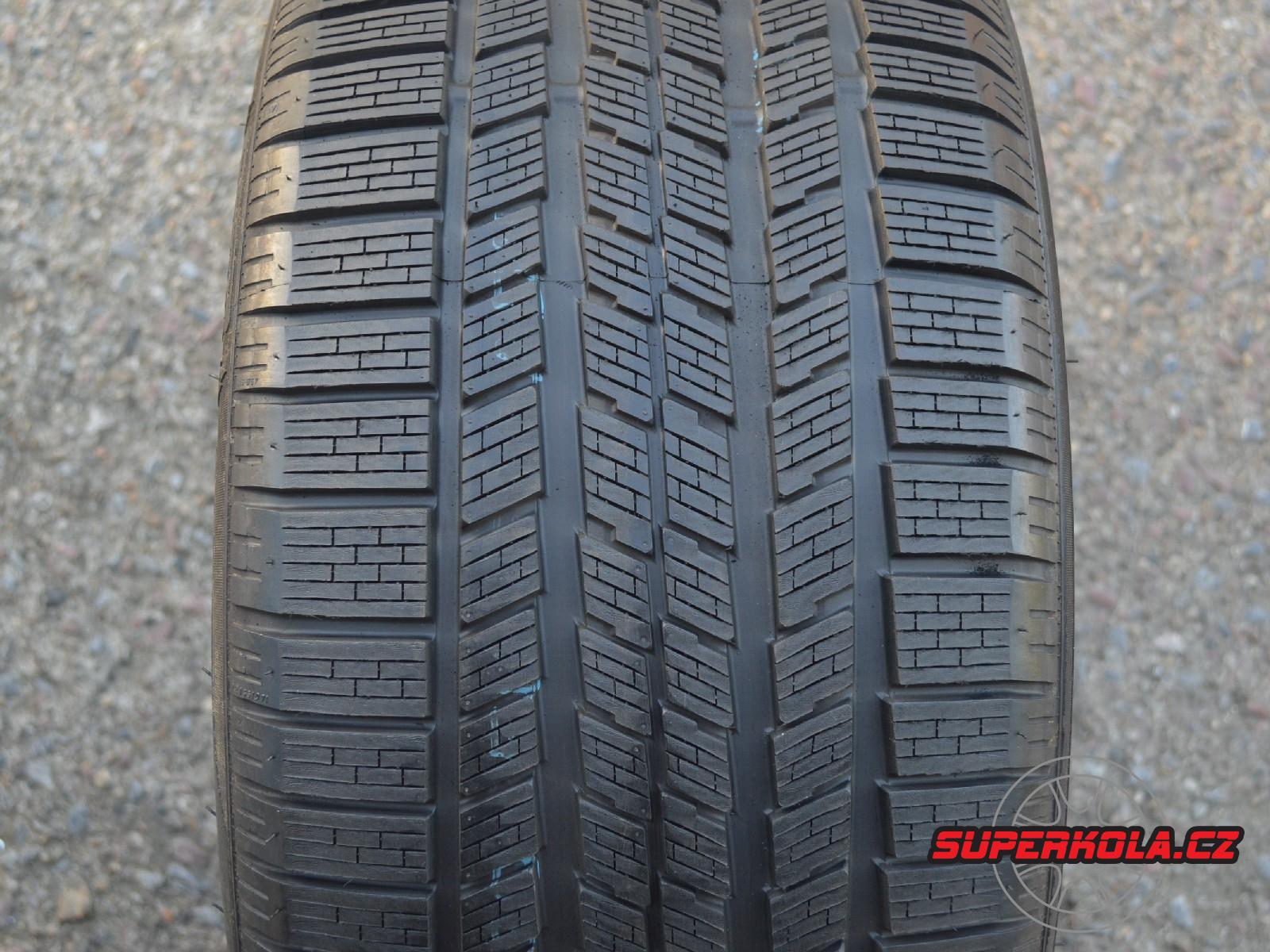 295/35/18 99V Pirelli Winter 240 Snowsport, zimní