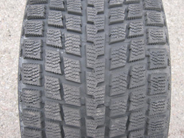 245/40/18 93Q Bridgestone Blizzak MZ-03 RFT, použitá zimní sada