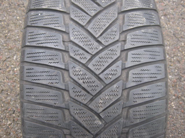 255/45/18 99V Dunlop SP Winter Sport M3, použitý zimní pár