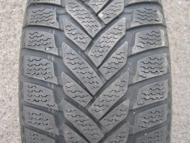 205/55/16 91H Dunlop SP Winter Sport M3 RFT, použitá zimní sada