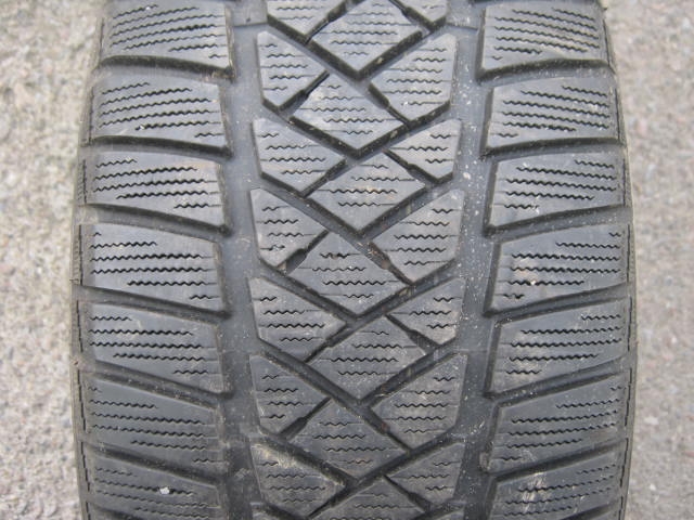 235/55/17 99H Dunlop SP Winter Sport, použitý zimní kus