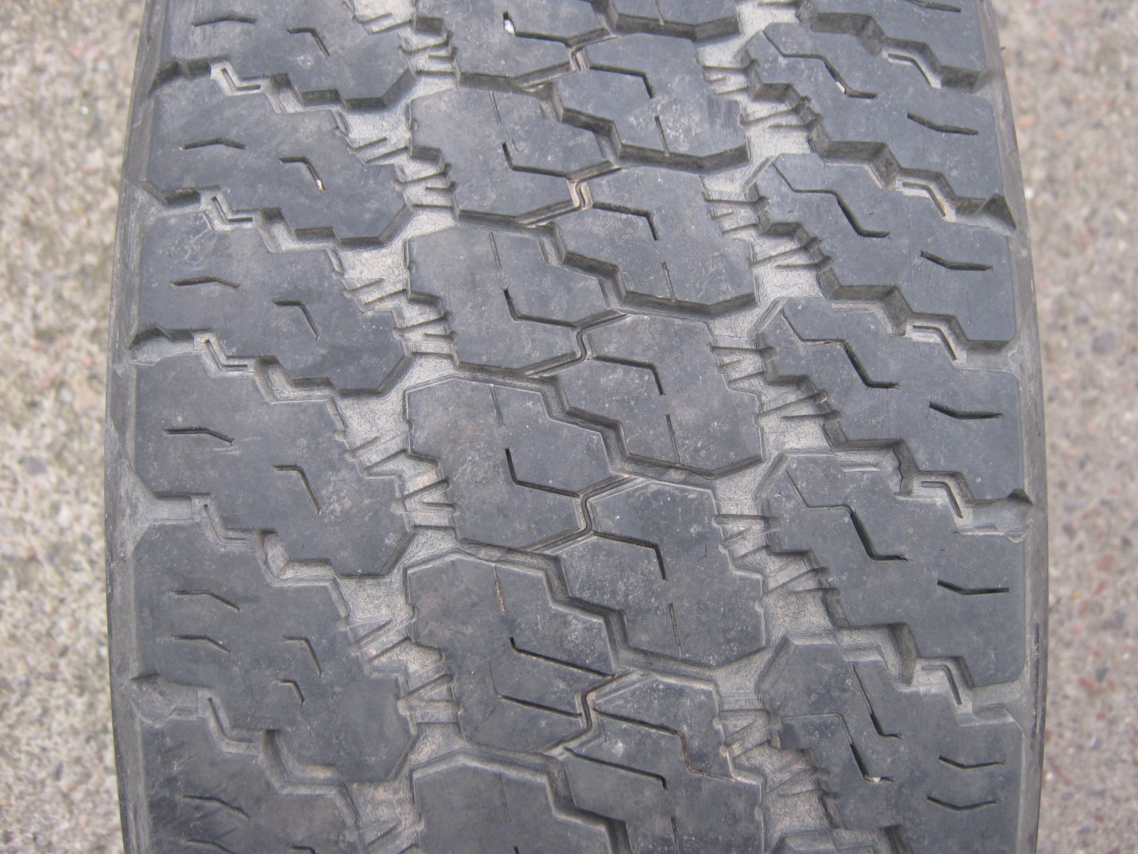 245/75/17 110T Goodyear Wrangler M+S, použitý celoroční kus