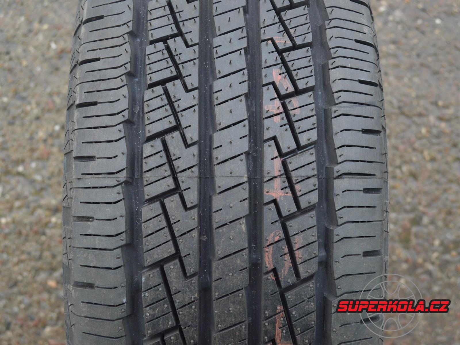 245/70/16 107T Pirelli Scorpion STR A, celoroční