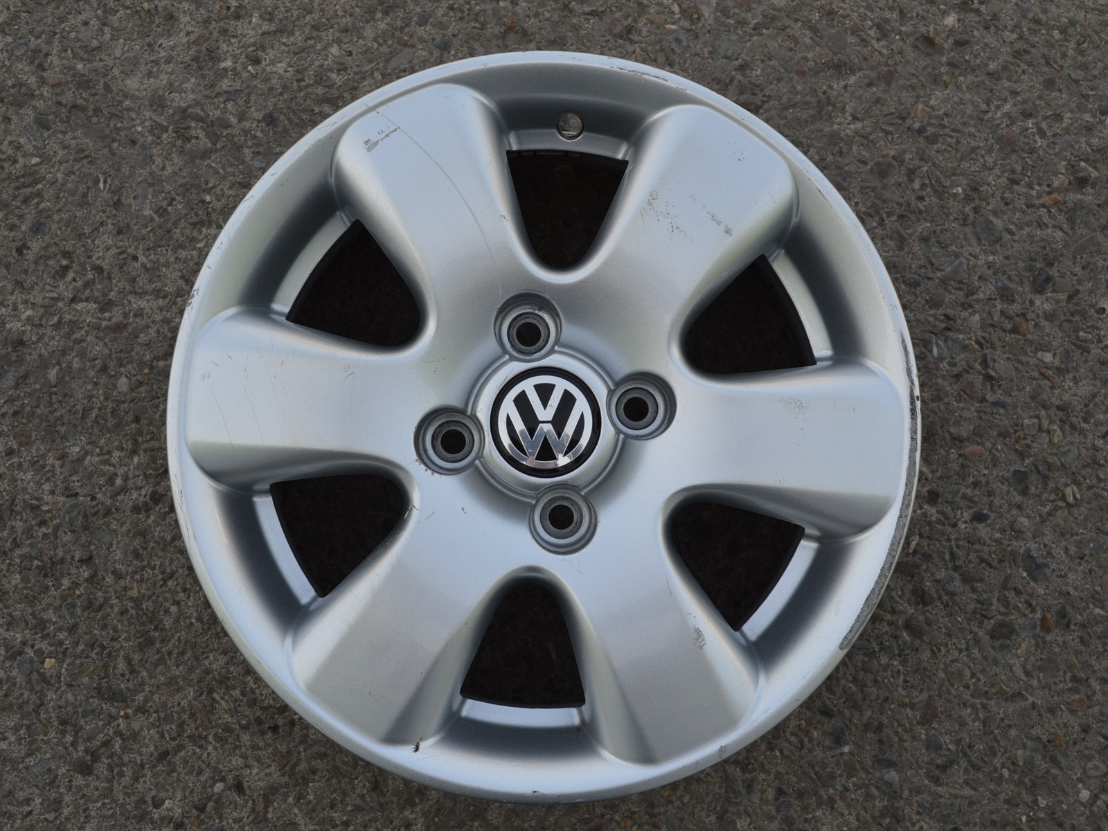 alu kolo Volkswagen 14