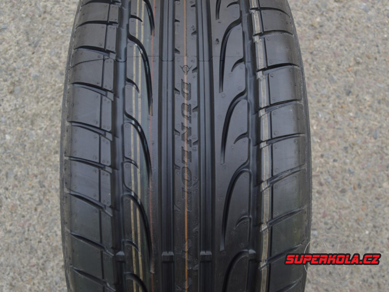215/40/17 83W Dunlop SP Sport Maxx, letní