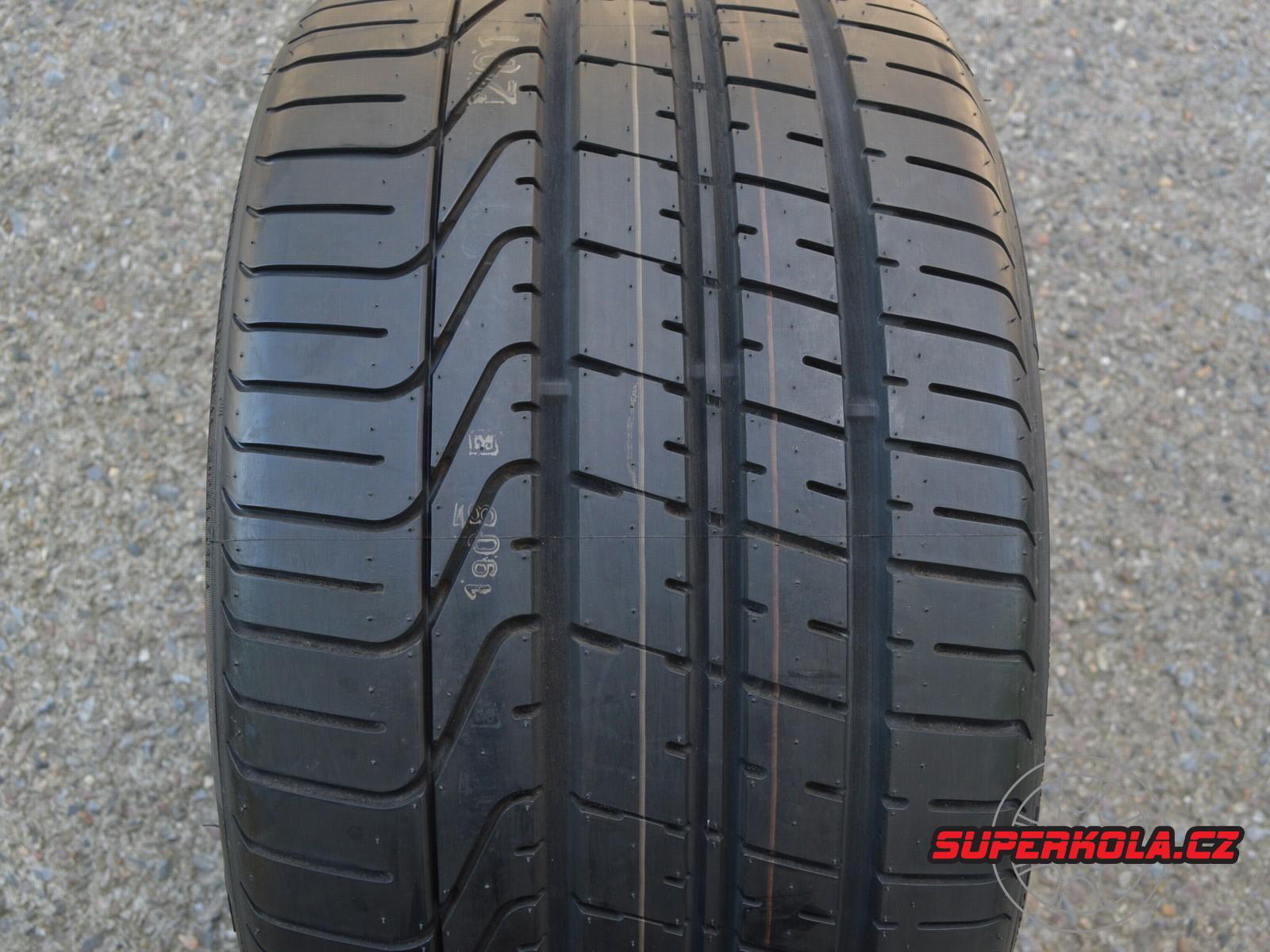 295/30/19 100Y XL Pirelli PZero, letní