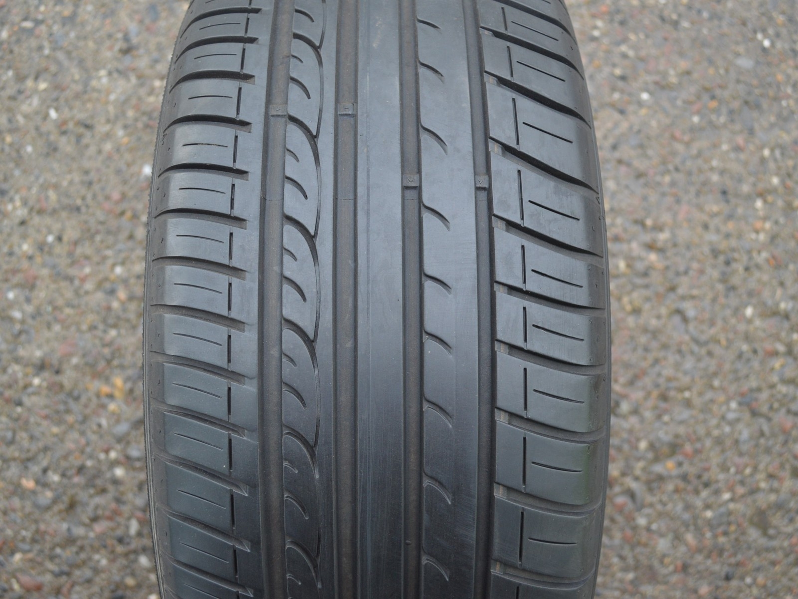 225/55/16  95W  Dunlop SP Sport Fastresponse, použitý letní kus