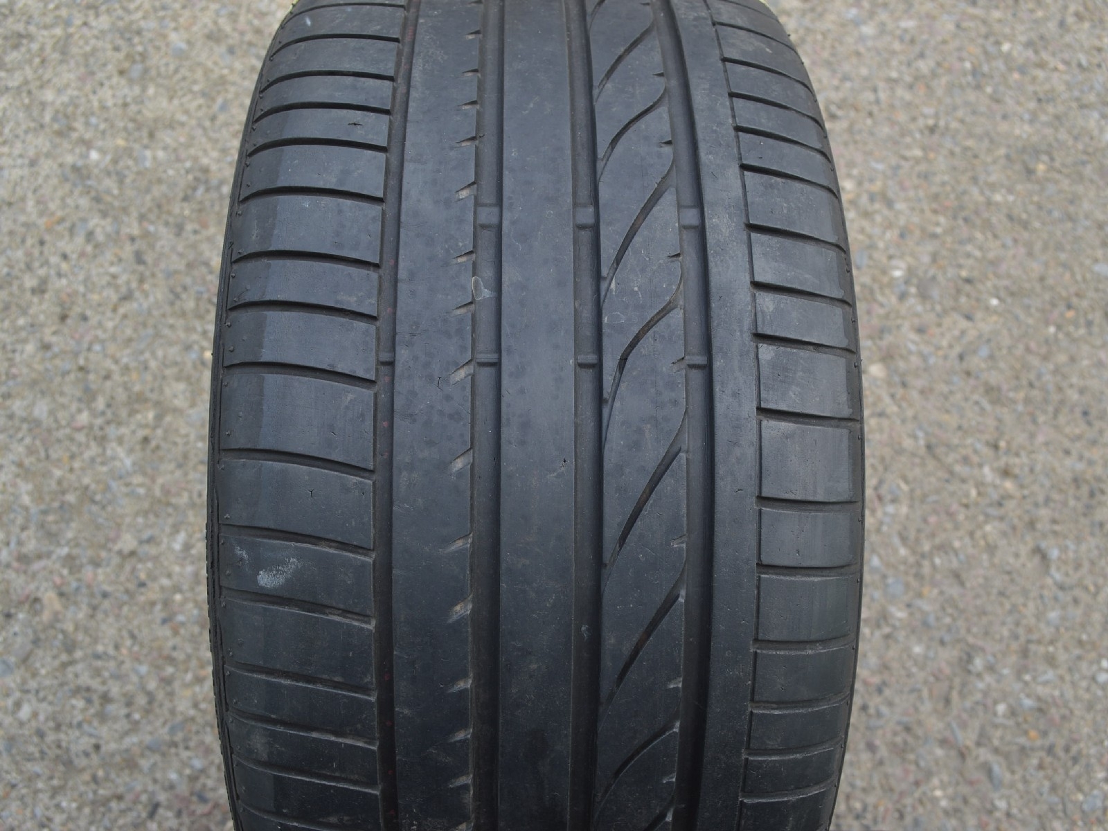 275/35/19  96W  Bridgestone Potenza RE050A RFT, použitý letní kus