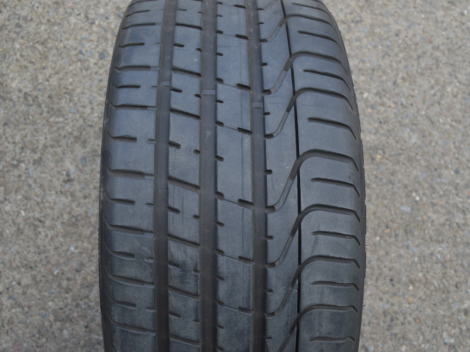 255/35/20 97Y XL Pirelli PZero, použitý letní pár