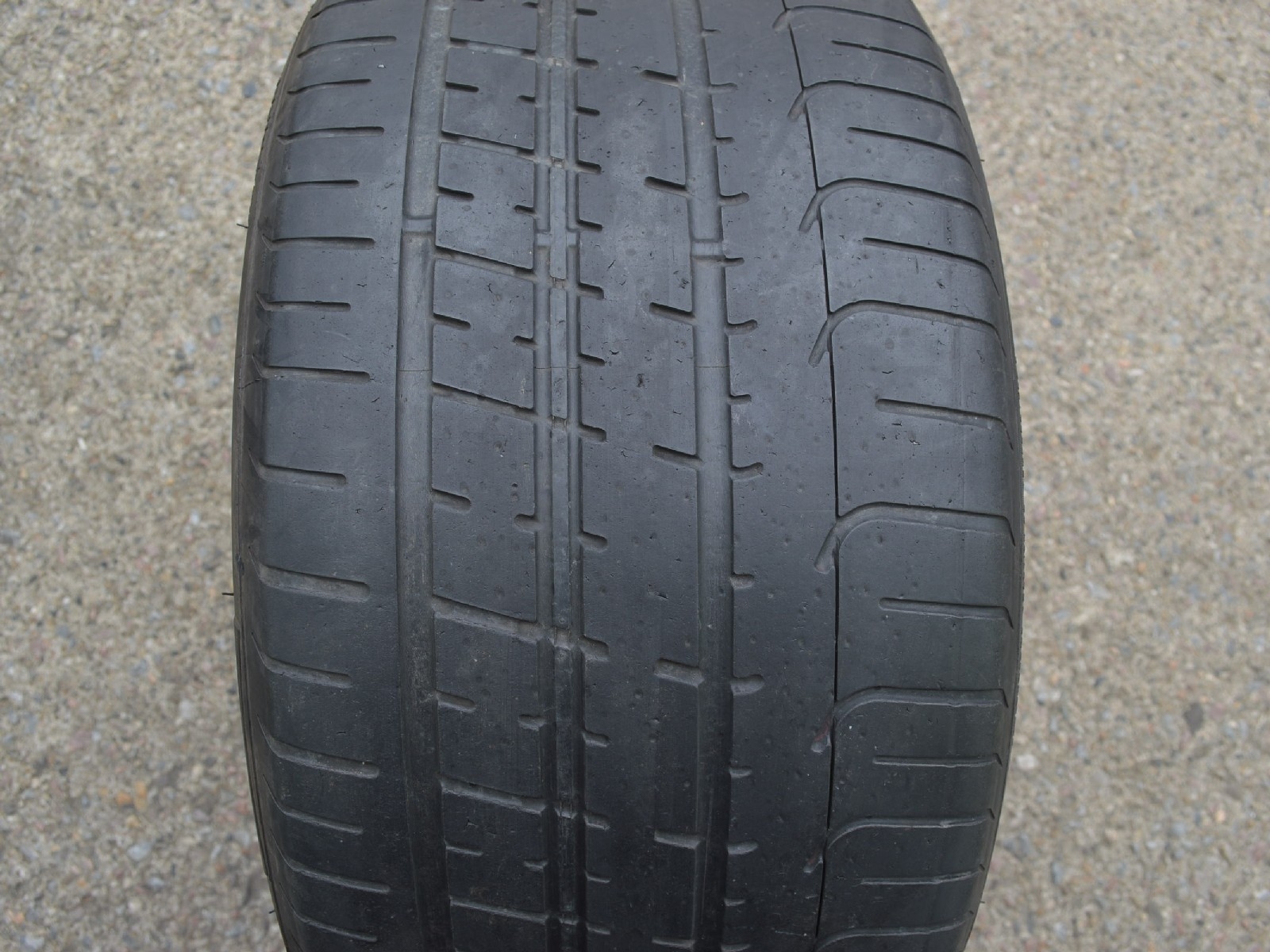 305/35/20  104Y  Pirelli P Zero, použitý letní pár