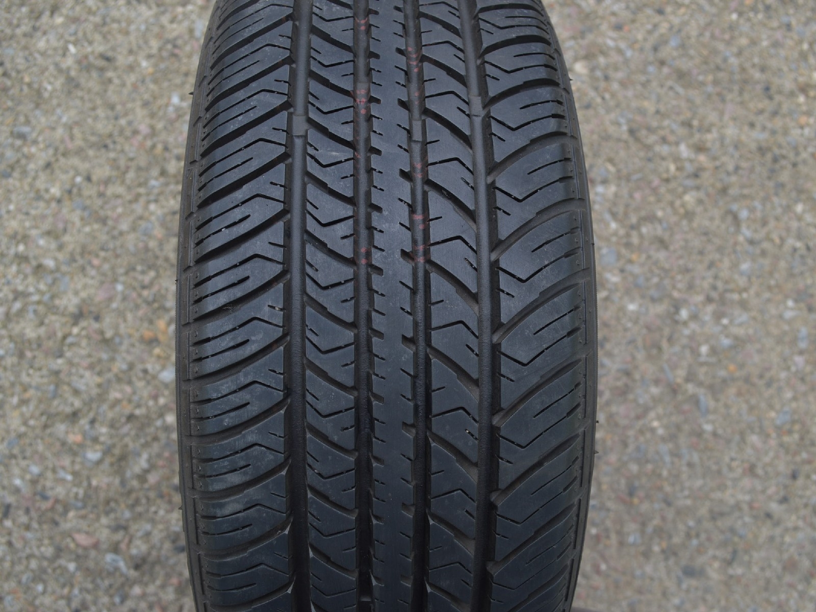 185/60/14  82H  Maxxis Radial UA-603, použitá letní sada