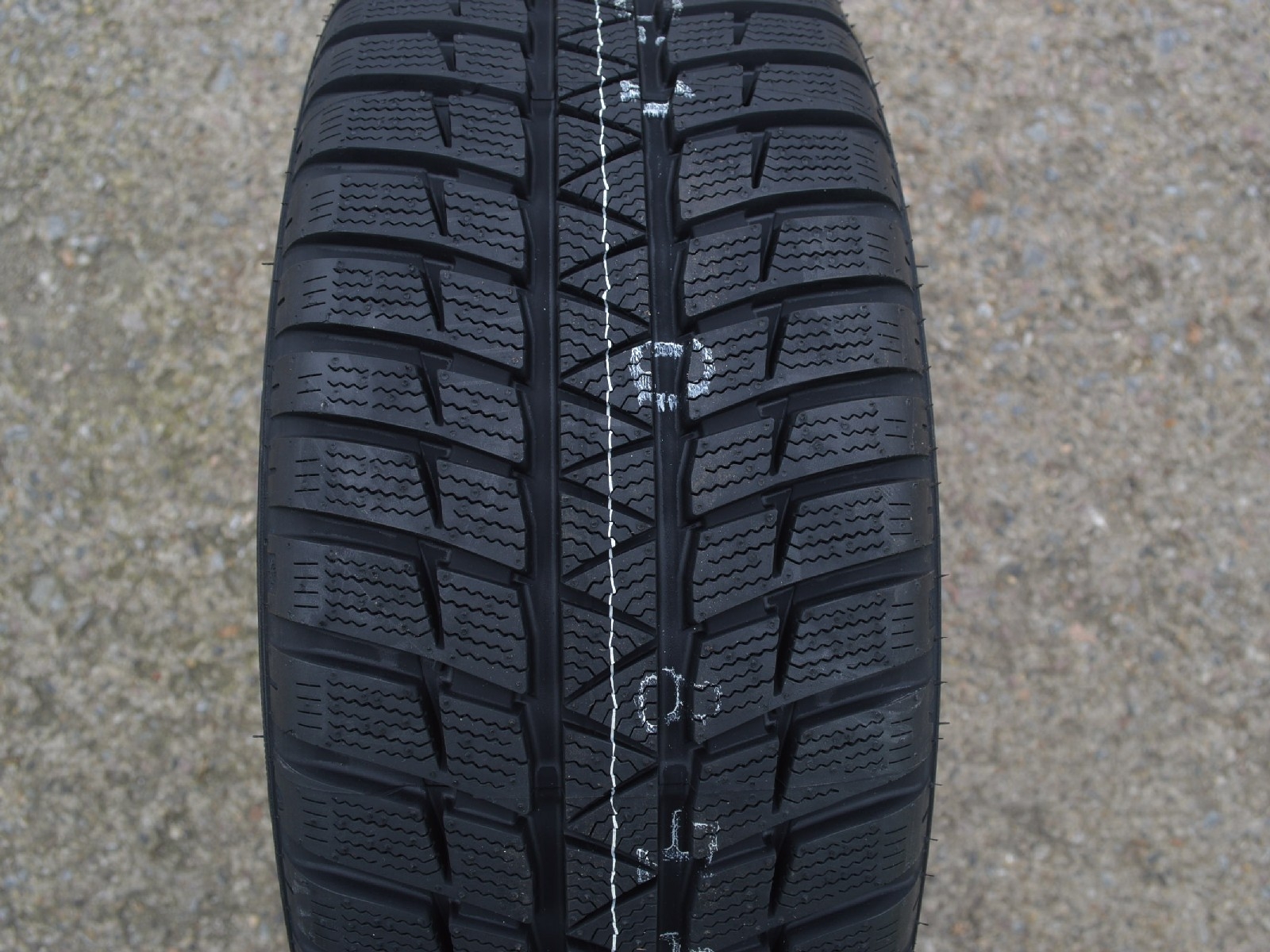 205/55/16 91T Falken HS449 Eurowinter, zimní